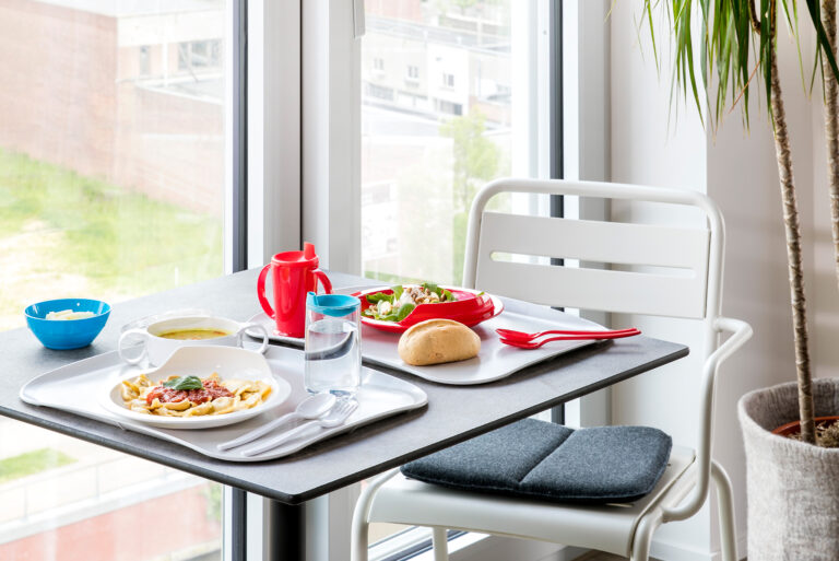 Assisted Living Dining Setting