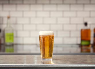 450ml Aura Tumbler with Beer